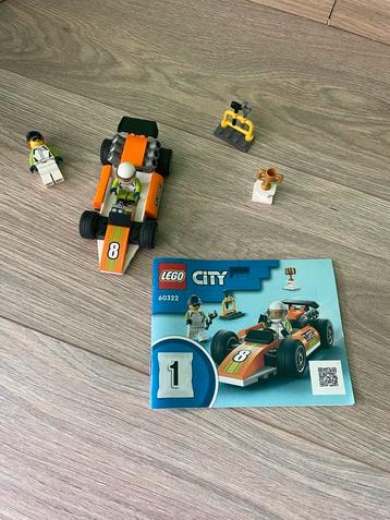 Lego City 60322 Raceauto met Pitstop compleet beschikbaar voor biedingen