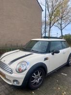 Mini Cooper (r56) 1.4 95pk 2008 Wit, Voorwielaandrijving, 4 stoelen, Wit, Geïmporteerd