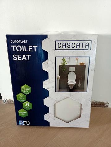 Soft close toiletbril nieuw in verpakking beschikbaar voor biedingen
