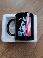 Amy Winehouse Mok – Nieuw, Huis en Inrichting, Keuken | Servies, Keramiek, Onbekend, Nieuw, Ophalen of Verzenden