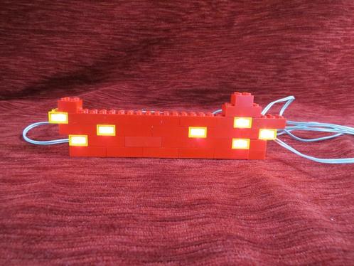 Vintage Lego 6 losse lichtstenen met stekers  snoer uit 1980, Kinderen en Baby's, Speelgoed | Duplo en Lego, Gebruikt, Lego, Losse stenen