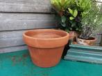 Italiaanse terracotta bloempot wijde 27,5w-19hoog Miekje's, Tuin en Terras, Bloempotten, 40 cm of meer, ., Rond, Ophalen of Verzenden