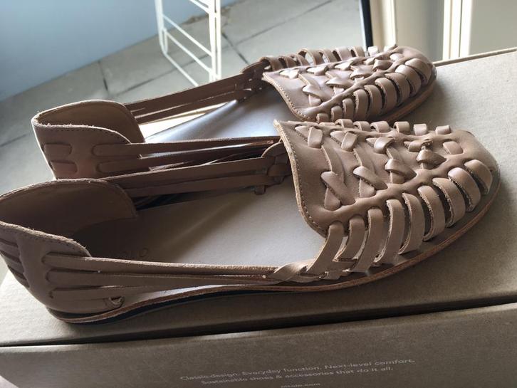 Nisolo dames Huarache Sandal 38 | NIEUW in doos, Kleding | Dames, Schoenen, Zo goed als nieuw, Sandalen of Muiltjes, Ophalen of Verzenden