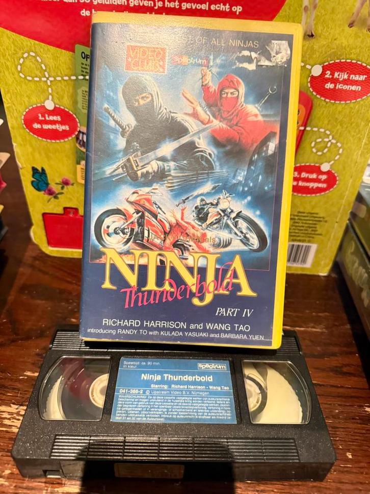 Ninja Thunderbolt - ex rental VHS, Cd's en Dvd's, VHS | Film, Gebruikt, Actie en Avontuur, Vanaf 16 jaar, Verzenden