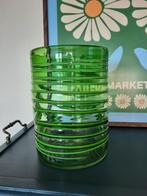 Vintage vaas groen glas handgeblazen swirl, Antiek en Kunst, Ophalen of Verzenden