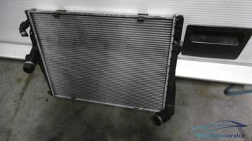 Radiator BMW 1 en 3-serie  17 11 7 559 273 beschikbaar voor biedingen