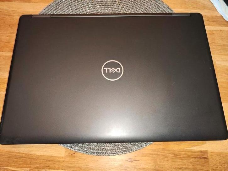 Dell Latitude 5590, Computers en Software, Windows Laptops, Gebruikt, 15 inch, SSD, 2 tot 3 Ghz, 16 GB, Qwerty, Ophalen of Verzenden
