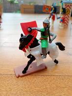 Plasty roofridder te paard 1976, Ophalen