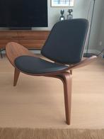 Carl Hansen Søn CH07 Shell Chair – Walnoot & Thor 301 Leder, Huis en Inrichting, Fauteuils, Ophalen, Mid-Century modern, Zo goed als nieuw