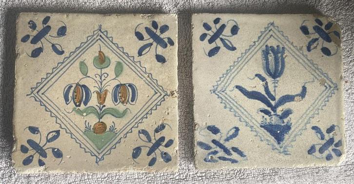 2 Antieke tegels postzegel kwadraten 17de eeuw, Antiek en Kunst, Antiek | Wandborden en Tegels, Ophalen of Verzenden
