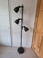 Ikea Hektar lamp met 3 beweegbare spots, antraciet grijs., Industrieel, 150 tot 200 cm, Metaal, Zo goed als nieuw