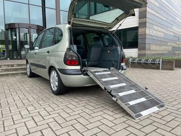 Renault Mégane Scenic 2.0 | Rolstoelauto | Scootmobielauto beschikbaar voor biedingen