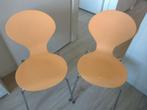 2 eetkamerstoelen vlinderstoelen hout licht oranje, Huis en Inrichting, Metaal, Twee, Gebruikt, Ophalen of Verzenden