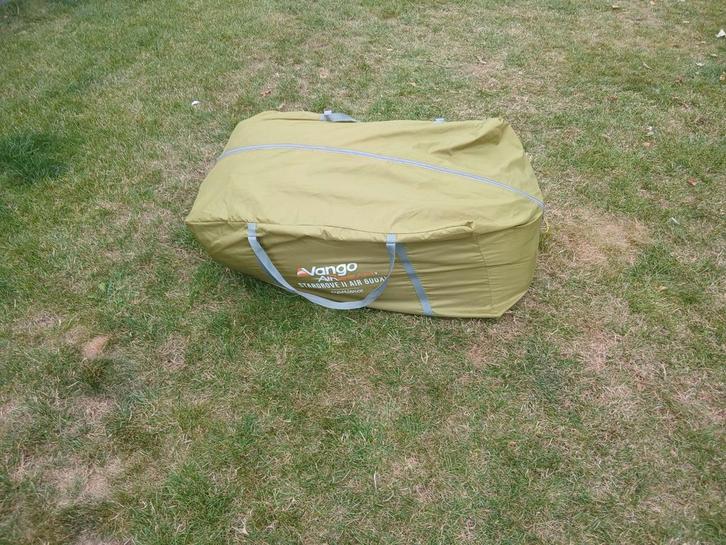 Te koop zeer mooie en ruime familie  tent 6 persoons, Caravans en Kamperen, Tenten, Ophalen of Verzenden