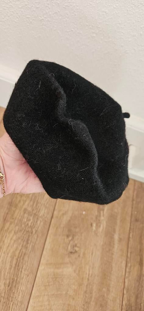 Baret zwart (carnaval), Ophalen of Verzenden, Zo goed als nieuw, Carnaval