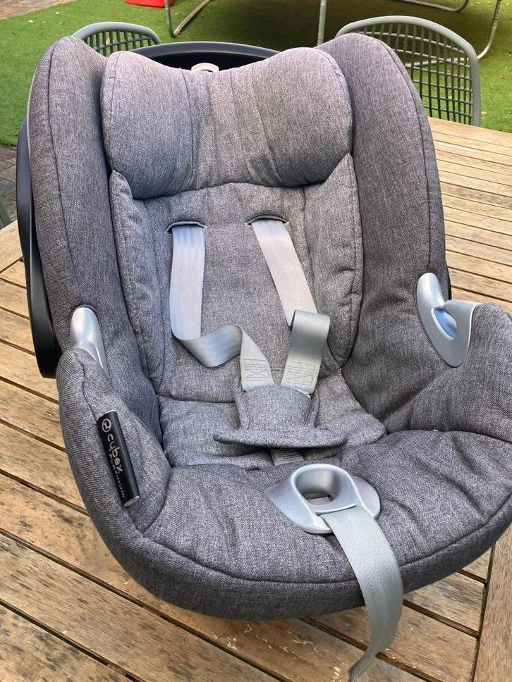 Cybex Aton Q autostoeltje met Isofix-basis, Kinderen en Baby's, Autostoeltjes, Zo goed als nieuw, Overige merken, 0 t/m 13 kg