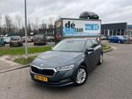 Skoda Octavia Combi 1.0 e-TSI Business Edition, Auto's, Skoda, Electronic Stability Program (ESP), Gebruikt, Euro 6, 1253 kg