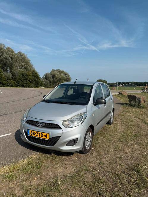 Hyundai i10 1.1 I 5DR 2012 Grijs, Auto's, Hyundai, Particulier, i10, Benzine, B, Hatchback, Handgeschakeld, Geïmporteerd, Zilver of Grijs