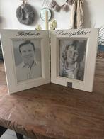 Riviera Maison Fotolijsten - Vader & Dochter, Huis en Inrichting, Ophalen, Zo goed als nieuw, Hout, Minder dan 50 cm