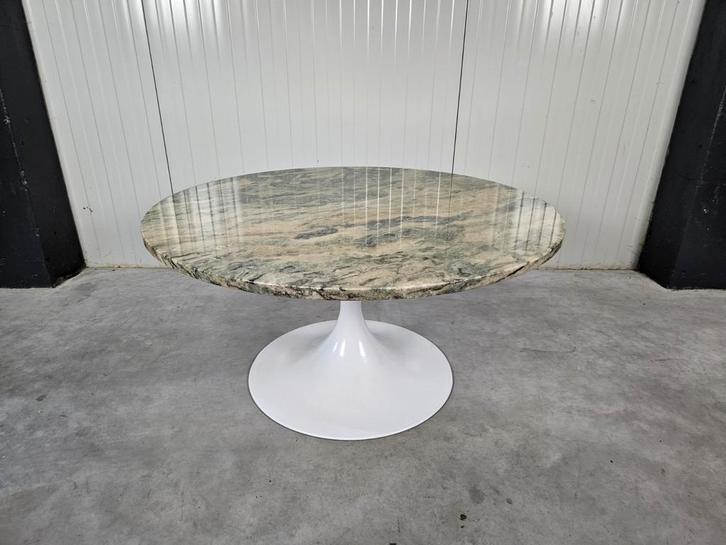 Vintage salontafel tulpvoet marmer blad, Antiek en Kunst, Antiek | Meubels | Tafels, Ophalen of Verzenden