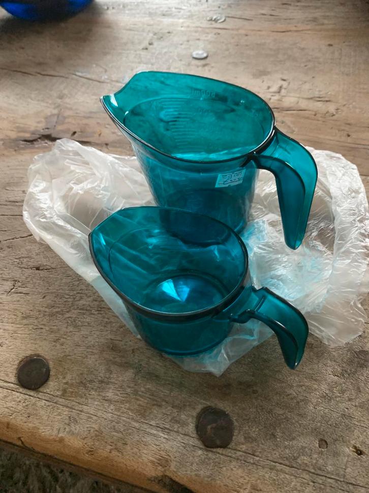 Tupperware kannetjes zgan 500+200 ml, Huis en Inrichting, Keuken | Tupperware, Zo goed als nieuw, Beker of Kan, Blauw, Verzenden