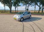 Volkswagen up! 1.0 44KW Move Up 5 -DRS 2017 Grijs, Voorwielaandrijving, Stof, 4 stoelen, Origineel Nederlands