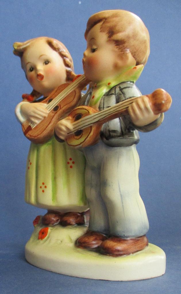 M I Hummel:150 2/0 –‘de TROUBADOURS’- TMK-2 -11½cm.-Excelent, Verzamelen, Complete verzamelingen en Collecties, Verzenden