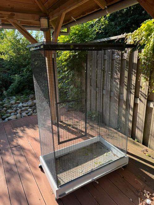 Volière ruime vogelkooi, Dieren en Toebehoren, Vogels | Hokken en Kooien, Zo goed als nieuw, Vogelkooi, Ophalen