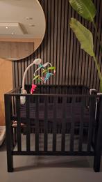 Box zwart gespoten, Kinderen en Baby's, Ophalen, Gebruikt, Vierkant, In hoogte verstelbaar