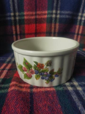 Marjolein Bastin geribbelde schaal 18cm doorsnee 9 cm hoog beschikbaar voor biedingen