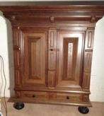 Eikenhouten kussenkast, rankenkast, kast; 187*178*36,5 cm, Antiek en Kunst, Antiek | Meubels | Kasten, Ophalen