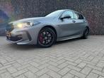BMW 1 Serie 118i High Executive M Sport Automaat / Panoramad, Auto's, Particulier, Zilver of Grijs, Hatchback, Voorwielaandrijving