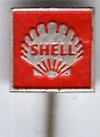 SHELL rood op zilverkleurig brandstof speldje ( M_168 ), Verzamelen, Speldjes, Pins en Buttons, Verzenden, Zo goed als nieuw, Transport