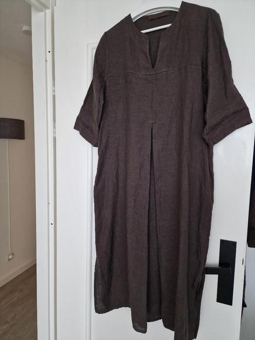 BRUINE LINNEN JURK MAAT 38, Kleding | Dames, Jurken, Zo goed als nieuw, Maat 38/40 (M), Bruin, Onder de knie, Ophalen of Verzenden