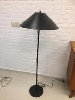 Vintage  Deense. Vloerlamp jaren 70/80 .  120 cm. Kap 45 cm, 100 tot 150 cm, Ophalen of Verzenden, Zo goed als nieuw