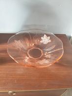 Vintage fruitschaal narcis op voetjes roze glas, Antiek en Kunst, Ophalen of Verzenden