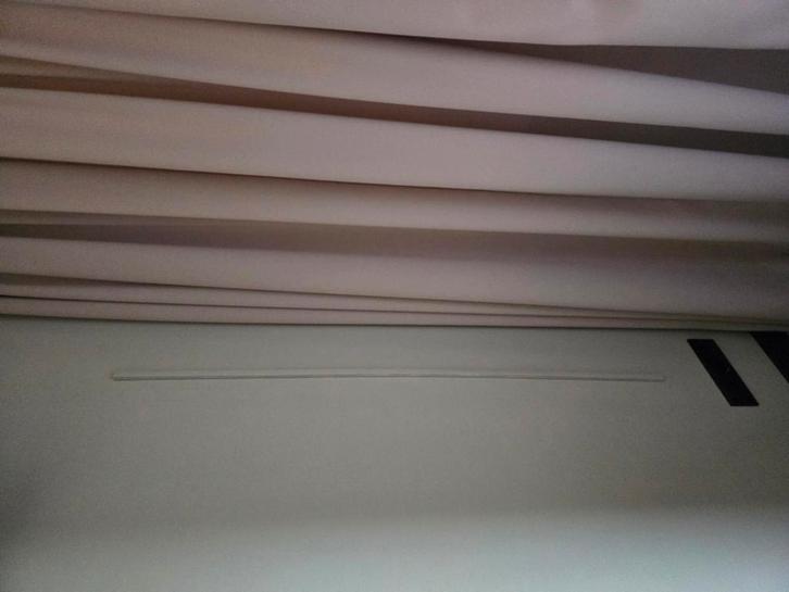 Gordijnen oudroze roze, Huis en Inrichting, Stoffering | Gordijnen en Lamellen, Zo goed als nieuw, 200 cm of meer, 200 cm of meer
