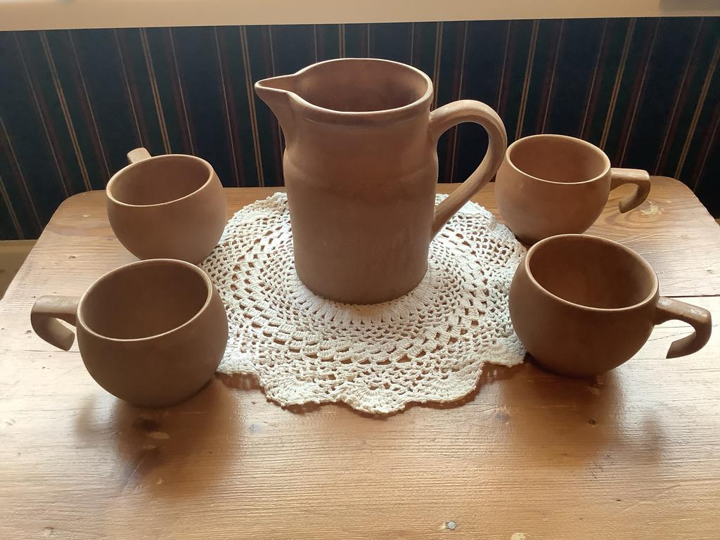 Vintage servies Vieux Gres Schenkkan met 4 Mokken, Antiek en Kunst, Ophalen of Verzenden