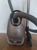 Miele stofzuiger Clean control 5000, Witgoed en Apparatuur, Stofzuigers, Ophalen of Verzenden, Zo goed als nieuw, 2000 watt of meer