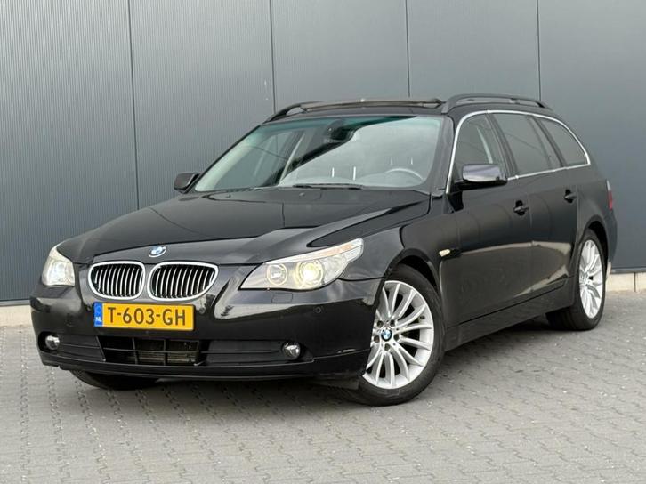 BMW 5-serie Touring 523I Pano - Sportstoelen - Navi - Xenon, Auto's, BMW, Bedrijf, Te koop, 5-Serie, ABS, Airbags, Airconditioning