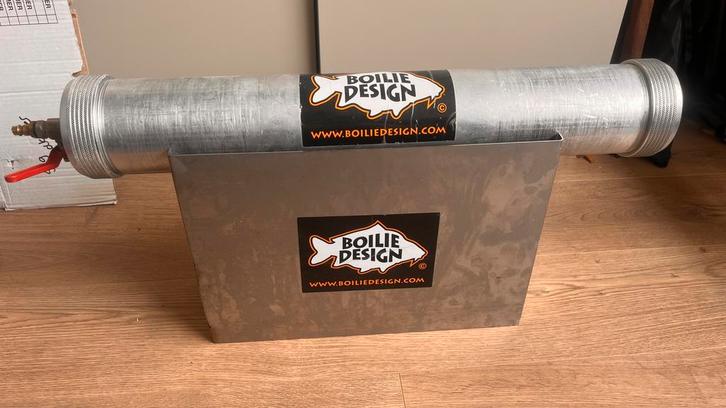 Deegspuit Boiliedesign met spuithouder, 4kg, Watersport en Boten, Hengelsport | Karpervissen, Gebruikt, Overige typen, Ophalen of Verzenden