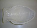Petrus Regout - witte puddingvorm in de vorm v/e vis, Ophalen of Verzenden