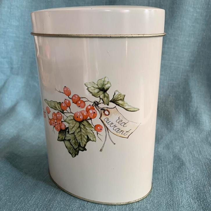 Jet ter Steege bewaarblik blik koekblik rode bessen, Verzamelen, Blikken, Zo goed als nieuw, Overige, Ophalen of Verzenden