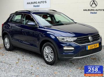 Volkswagen T-Roc 1.0 TSI 115PK CarPlay Camera Trekhaak Adapt beschikbaar voor biedingen