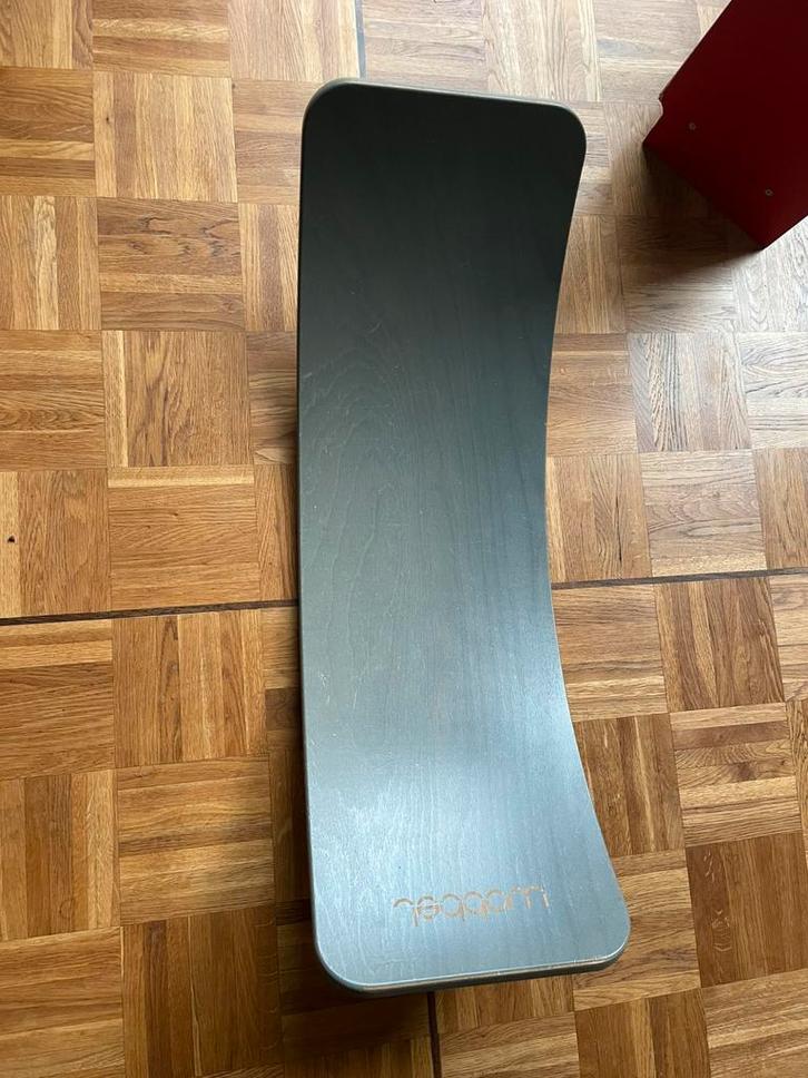 Wobbel, grijs met grijs vilt, Kinderen en Baby's, Speelgoed | Hobbelfiguren, Zo goed als nieuw, Ophalen