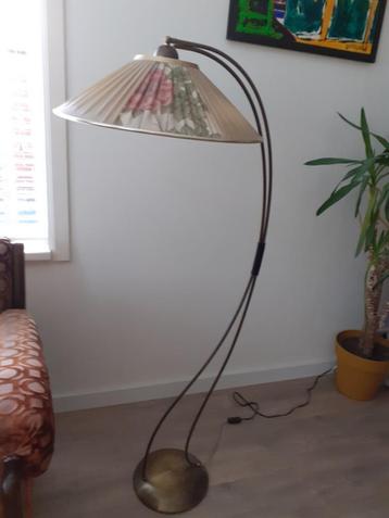 Staande lamp jaren 30 beschikbaar voor biedingen