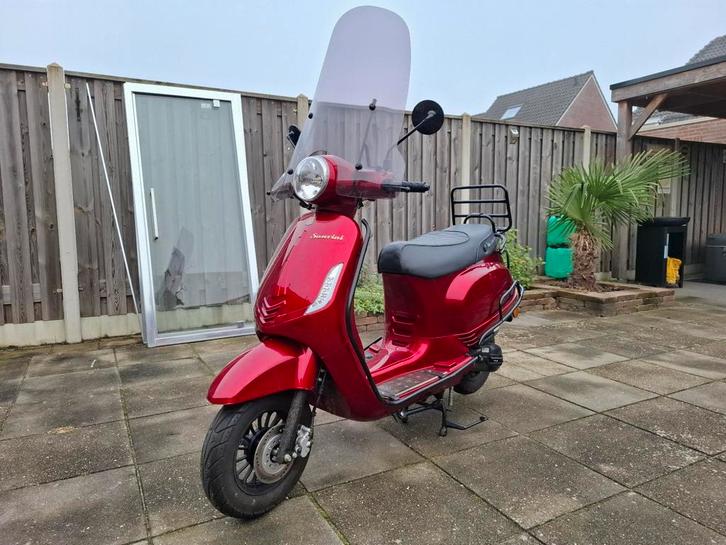 La Souris Sourini, Fietsen en Brommers, Scooters | Overige merken, Zo goed als nieuw, Maximaal 45 km/u, Benzine, Ophalen