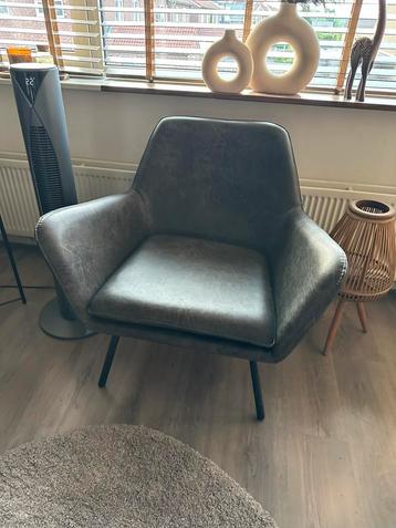 Antraciet leer Fauteuil beschikbaar voor biedingen