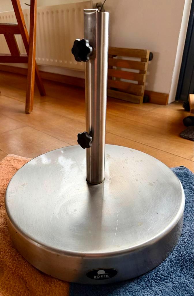 Borek Parasolvoet - Stevig en Betrouwbaar!, Tuin en Terras, Parasols, Gebruikt, Parasolvoet, Minder dan 1 meter, Ophalen