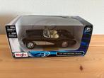 Maisto 1957 Chevrolet corvette 1:24, Ophalen of Verzenden, Zo goed als nieuw, Maisto